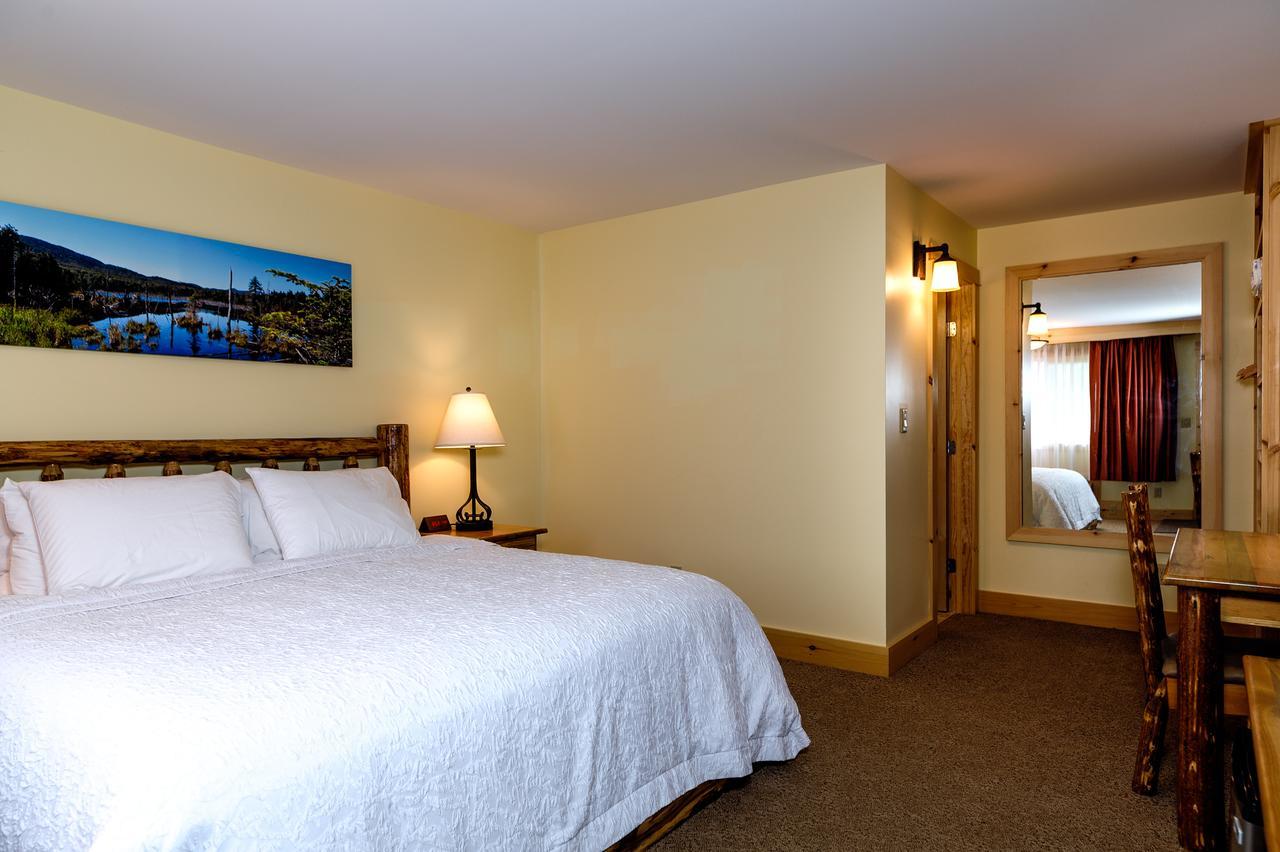 Adirondack Spruce Lodge Уилмингтън Екстериор снимка