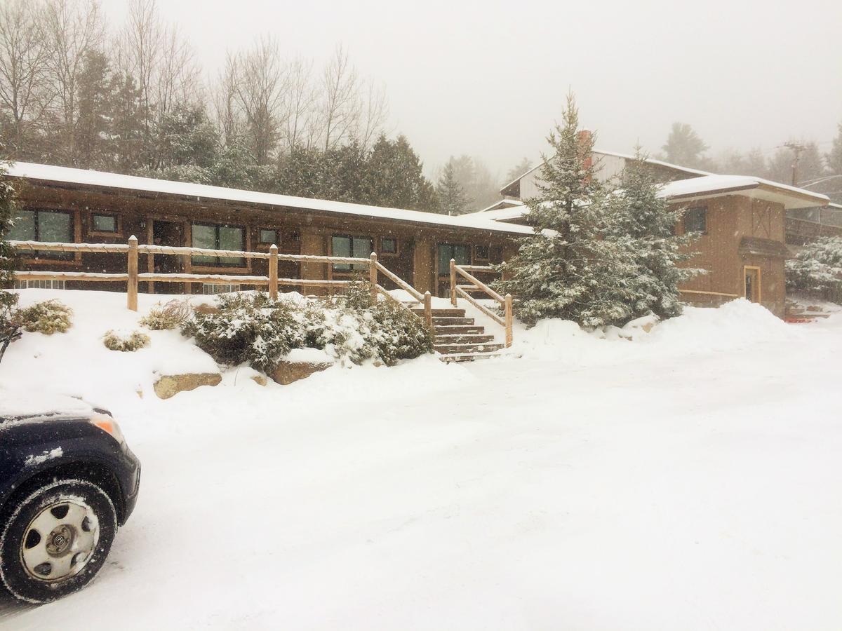 Adirondack Spruce Lodge Уилмингтън Екстериор снимка