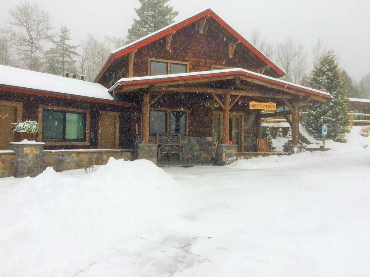 Adirondack Spruce Lodge Уилмингтън Екстериор снимка